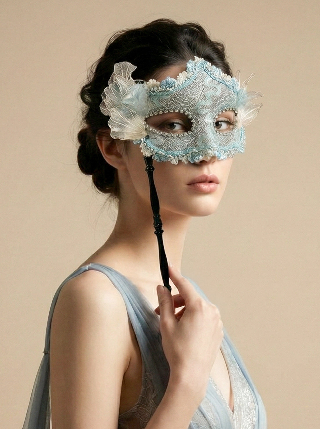 Eloise Mask