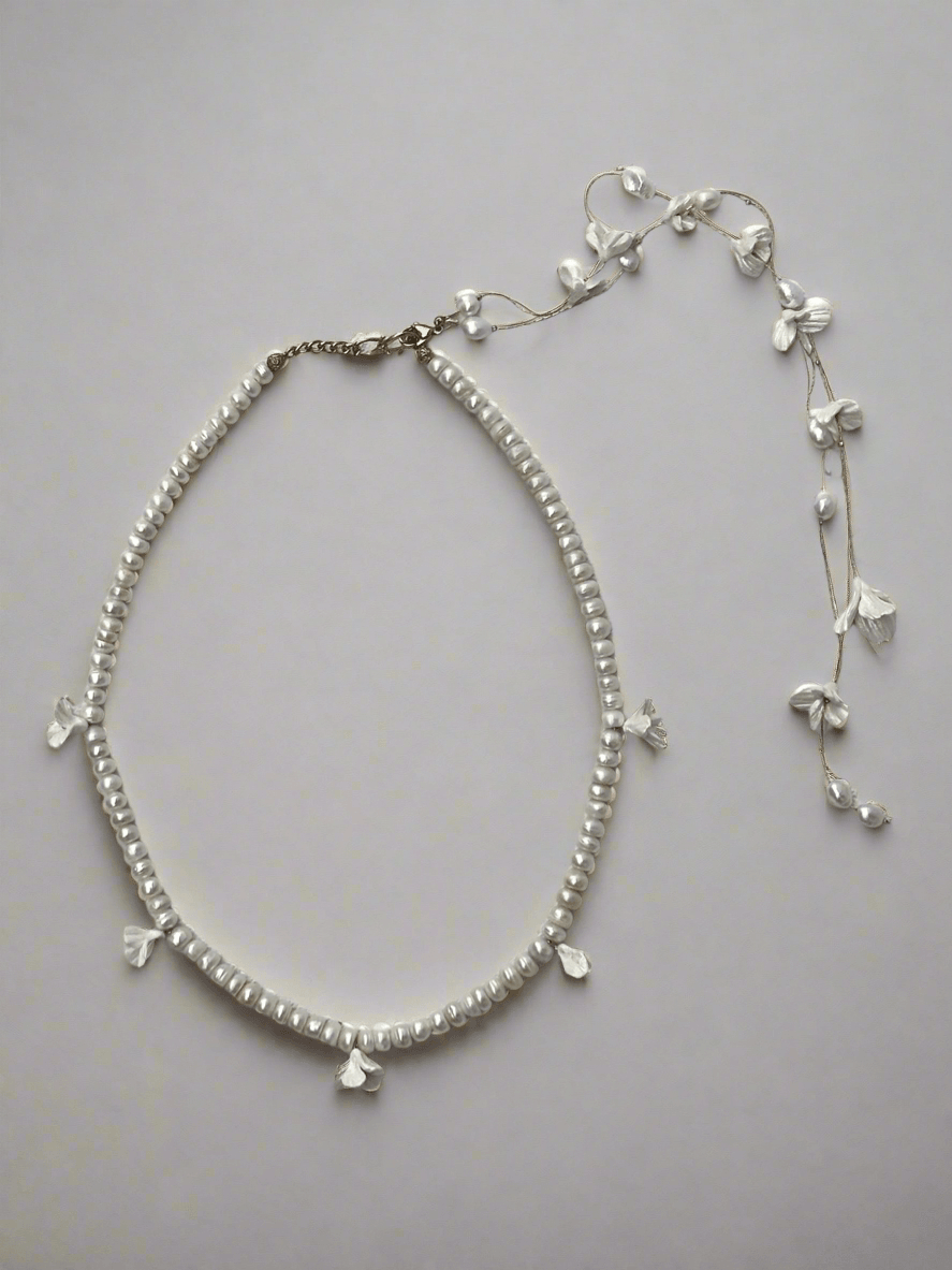 Harmonia - Coco short wedding back necklace