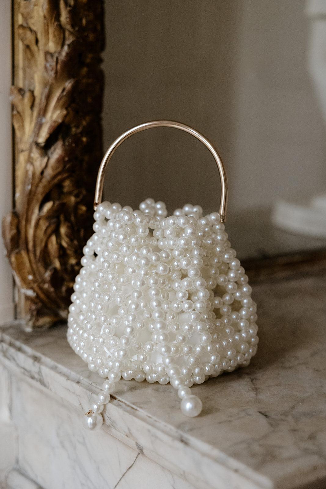 Gizia Pearl Wedding Bucket Bag
