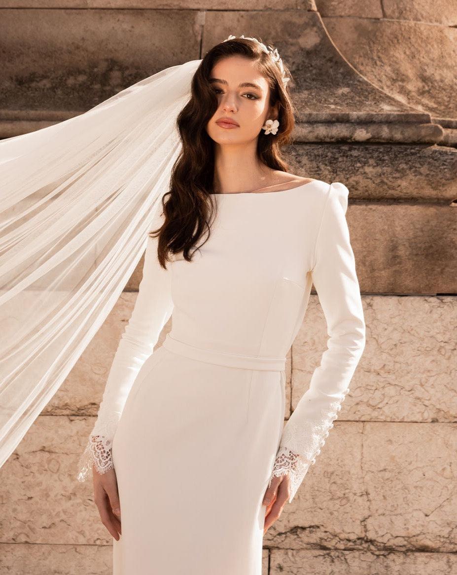 Victoria - Bronze & ceramic stud earrings