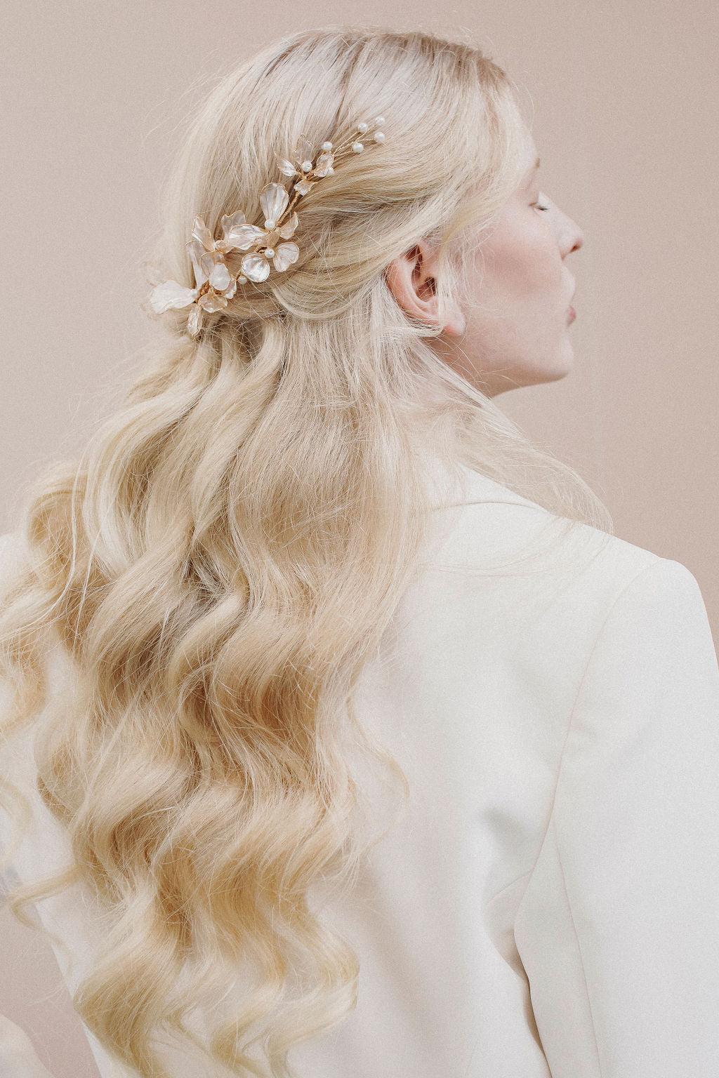 Anthenia Vigne à cheveux - Deux côtés