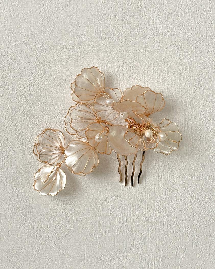 Aphrodite Comb Chignon - sea theme wedding