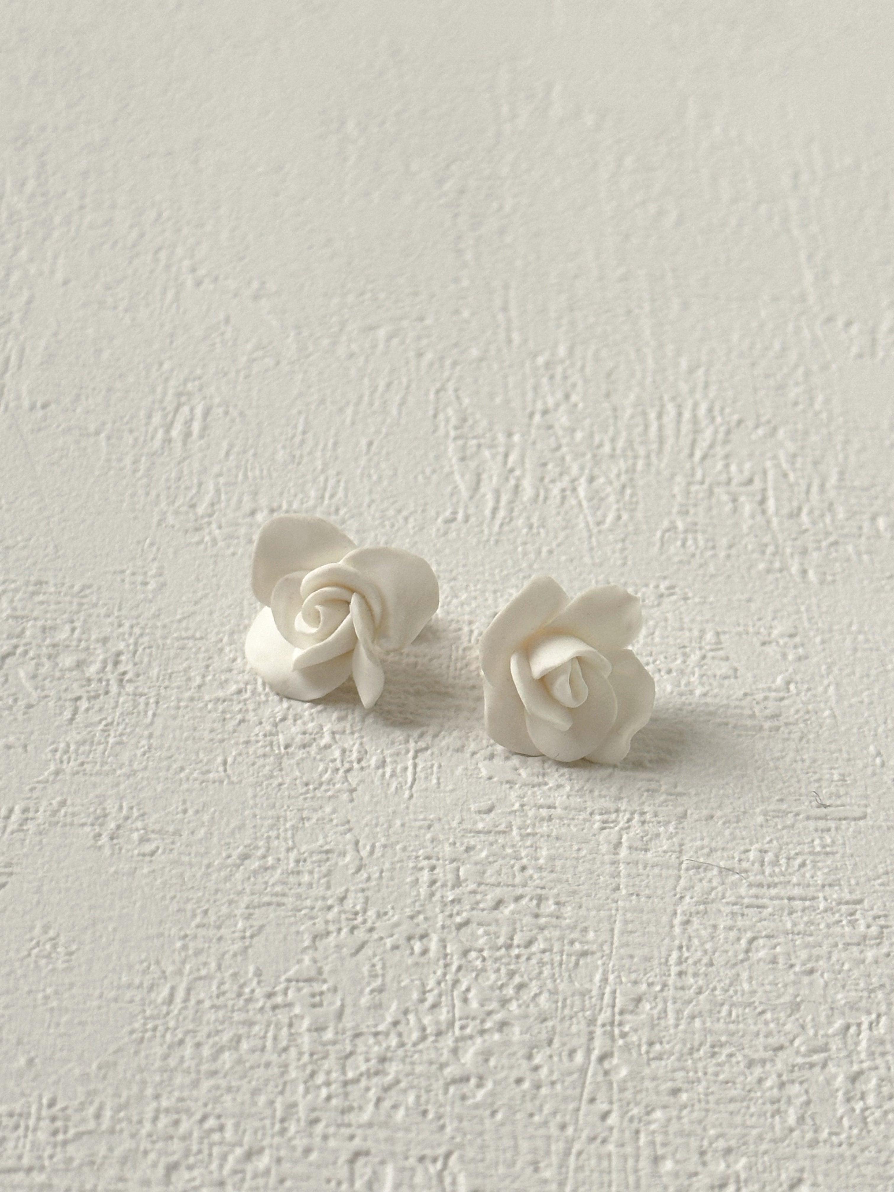 Chloris - Ceramic Stud Earrings