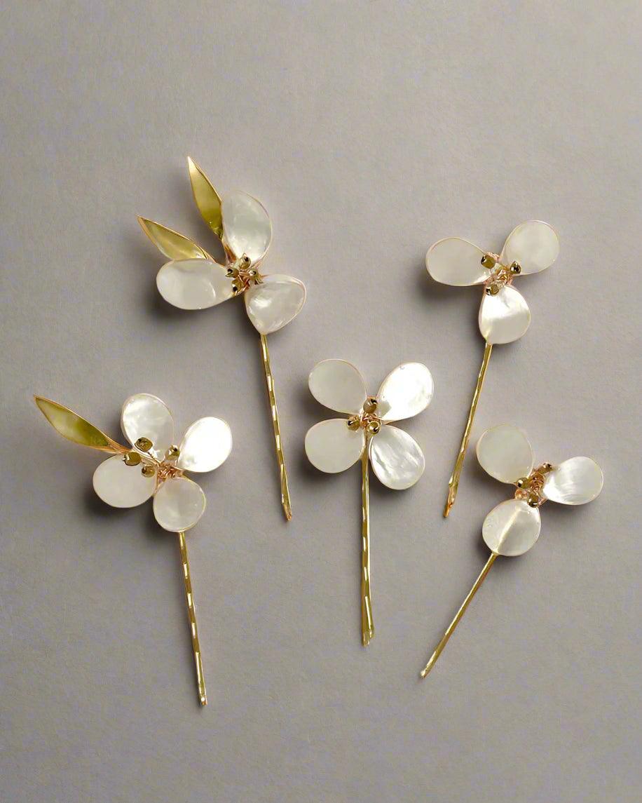 Gaia Barrettes - Pack of 5