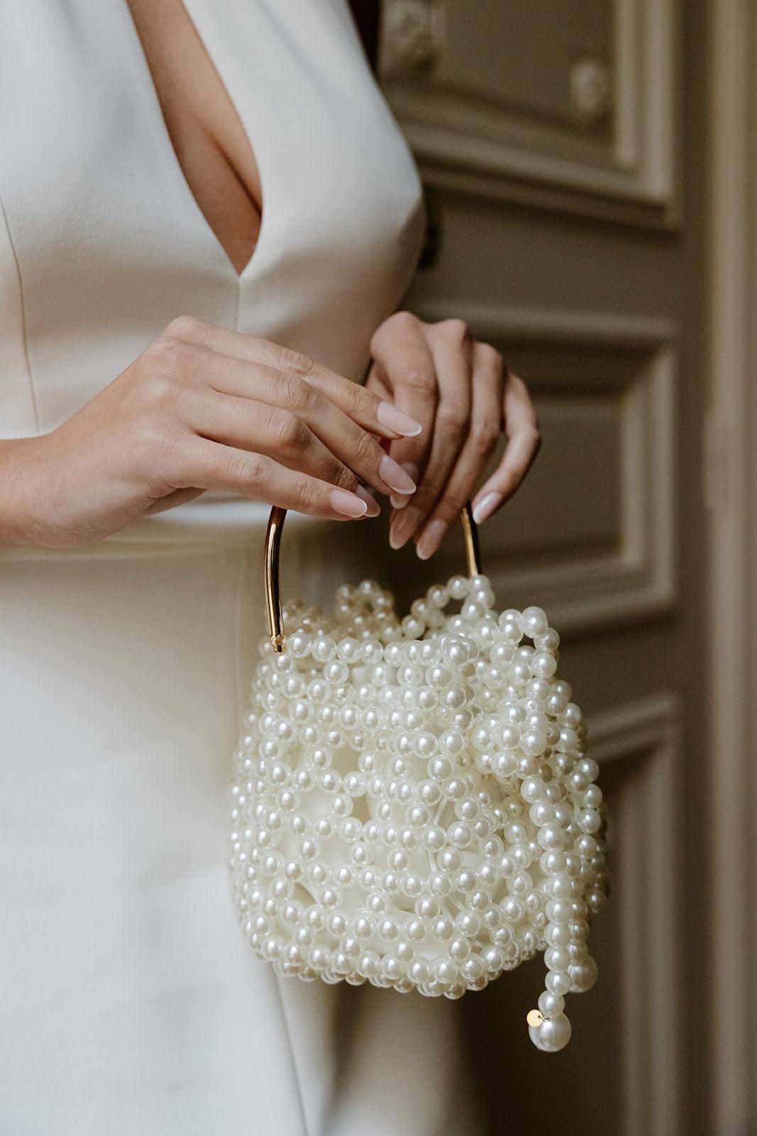 Gizia Pearl Wedding Bucket Bag