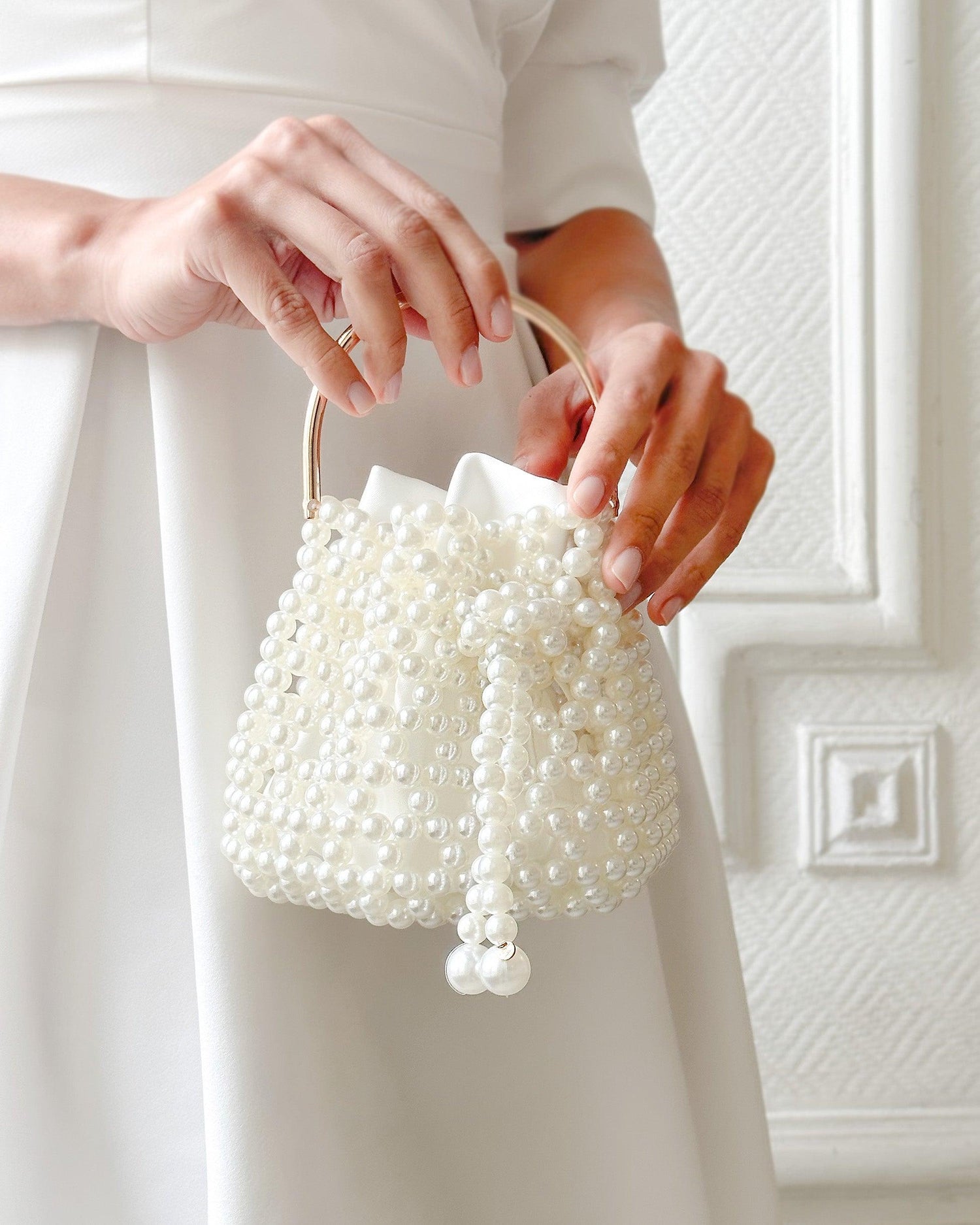 Gizia Pearl Wedding Bucket Bag