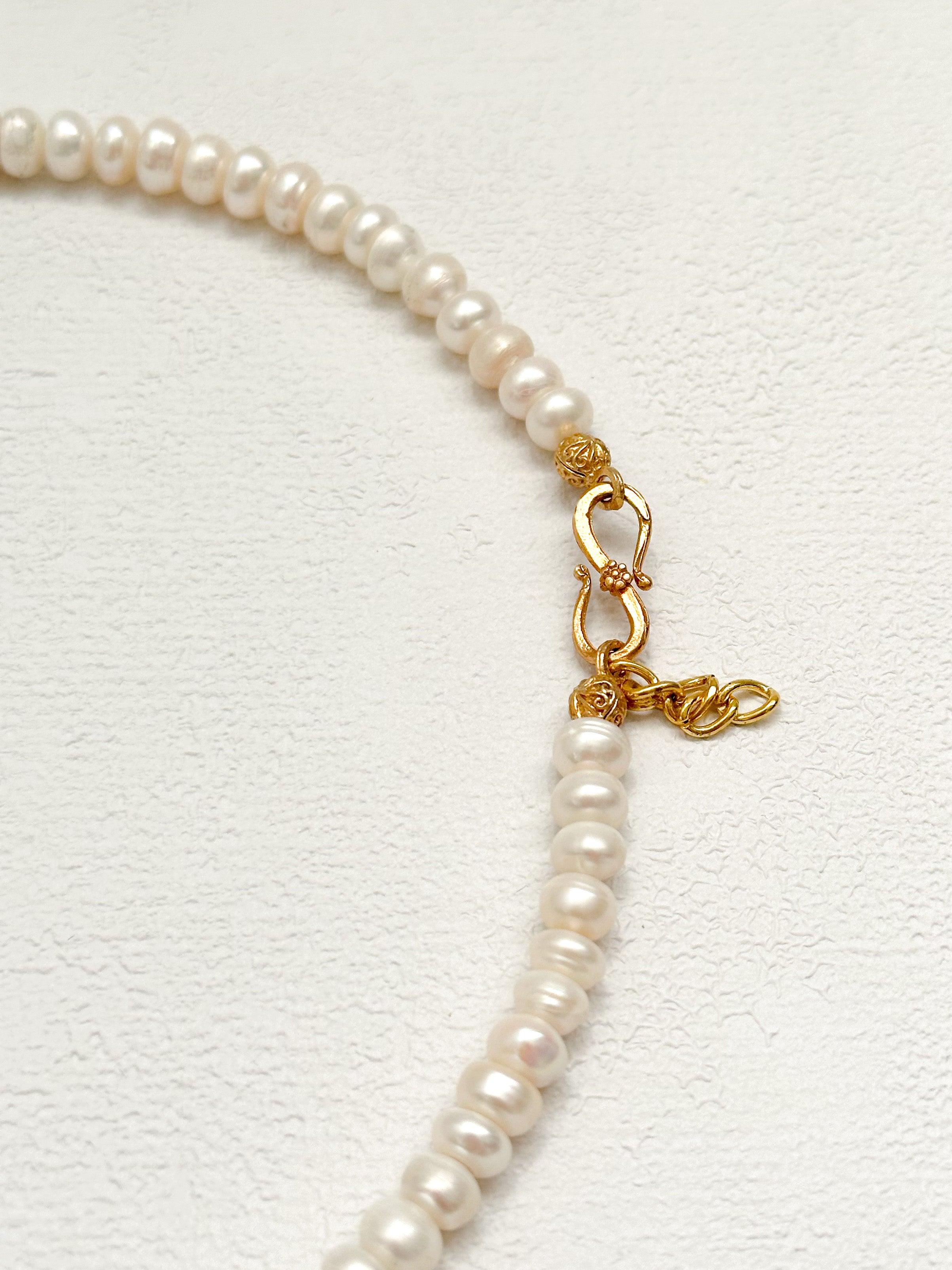 Luna Collier de perles naturelle