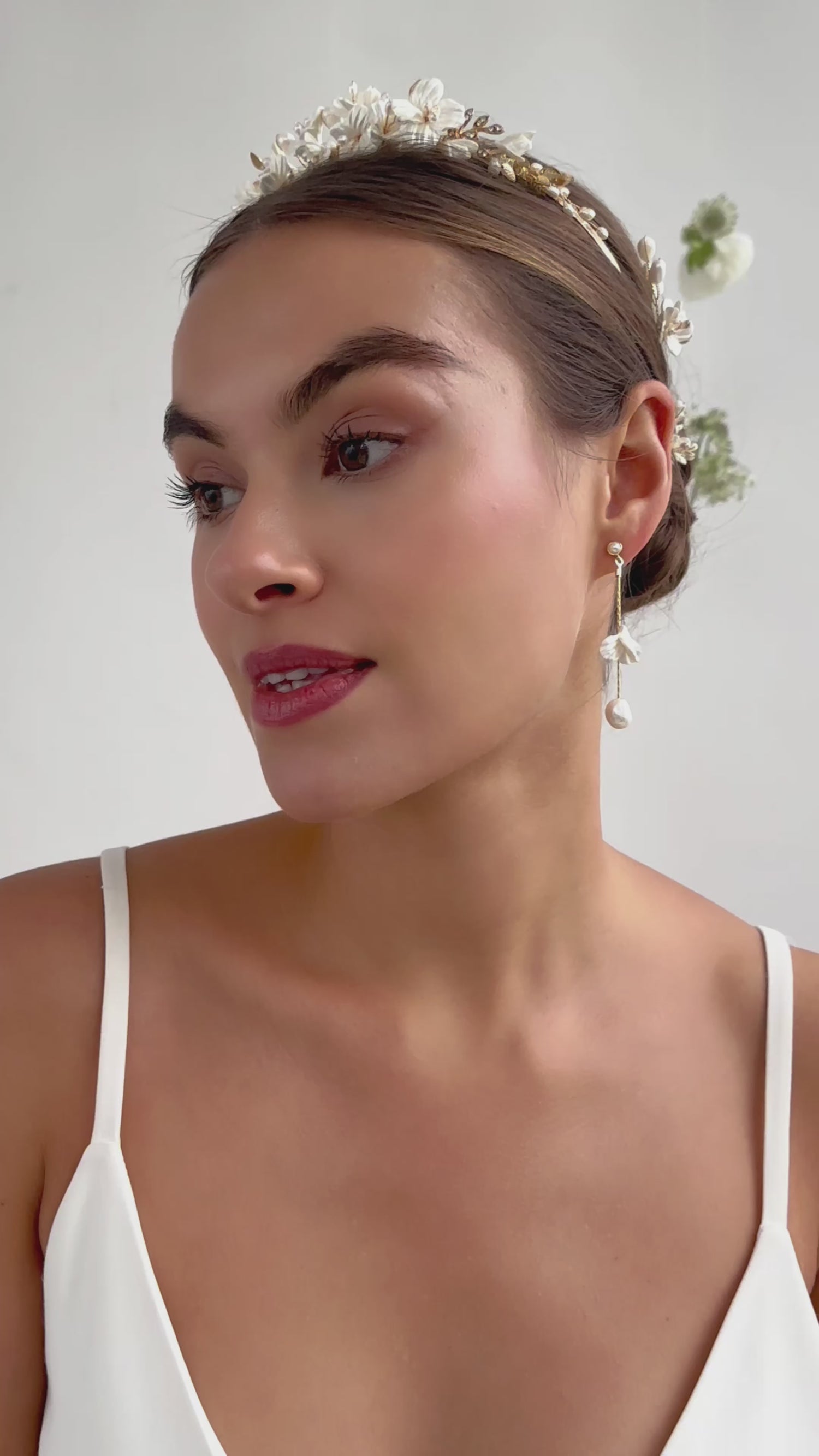 Harmonia 360° - Natural pearl & ceramic dangling earrings