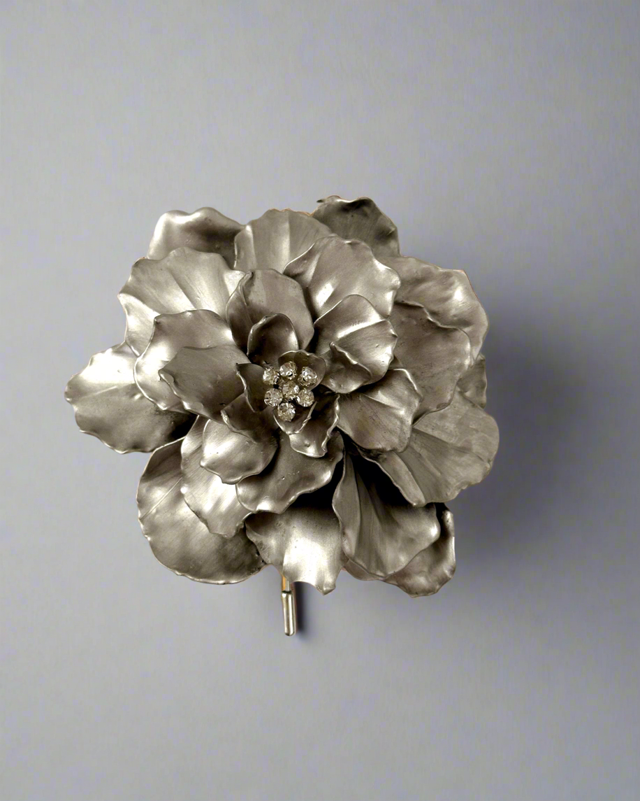 Boutonnière Blume Silver