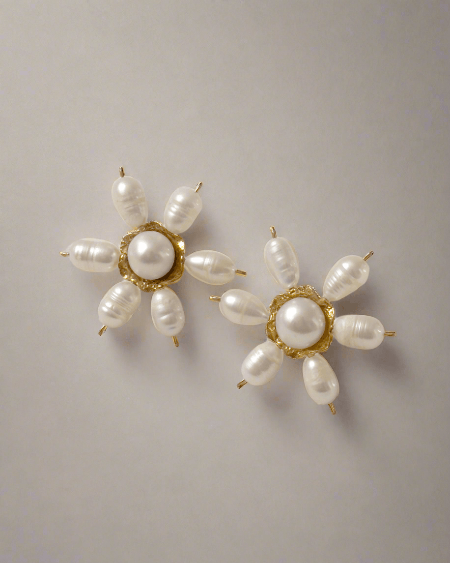 Perle Star - Natural pearl stud earrings & 21C gold plated