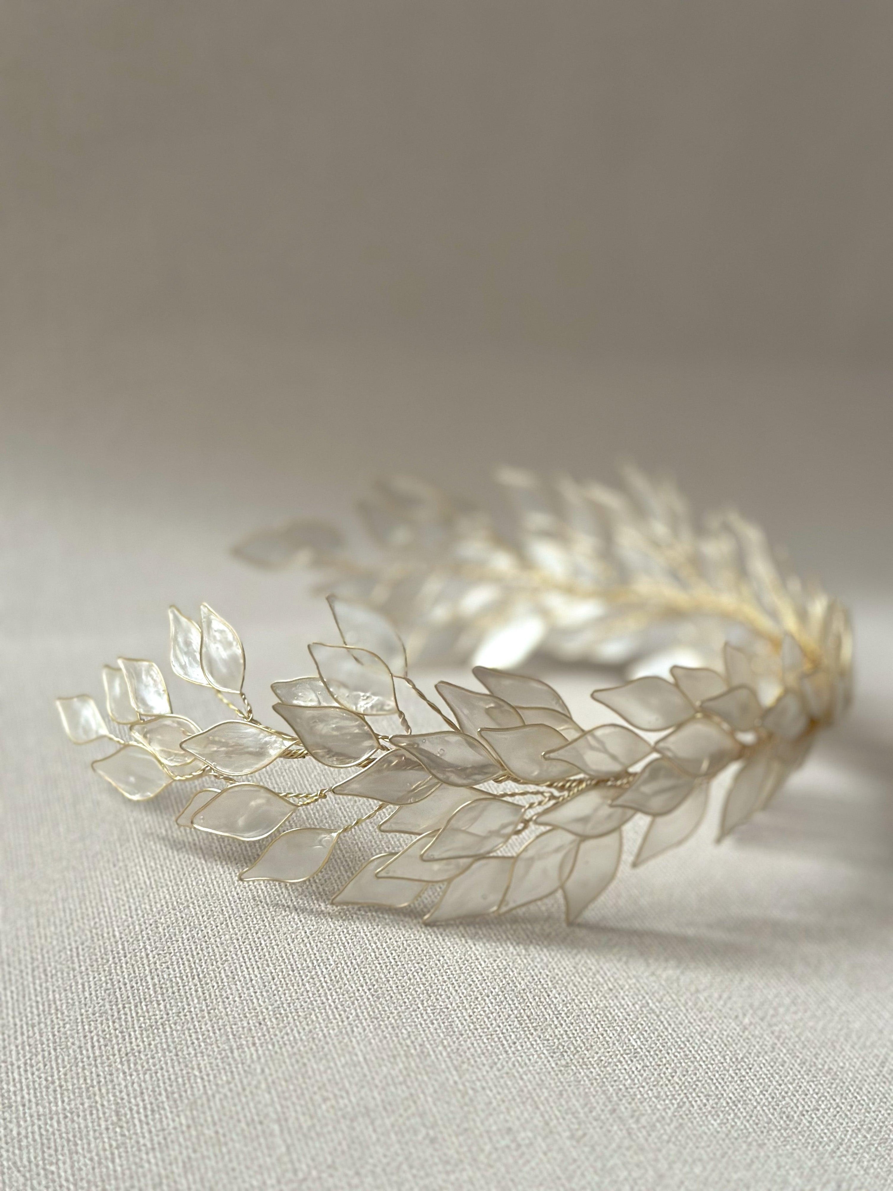 Feather Comb