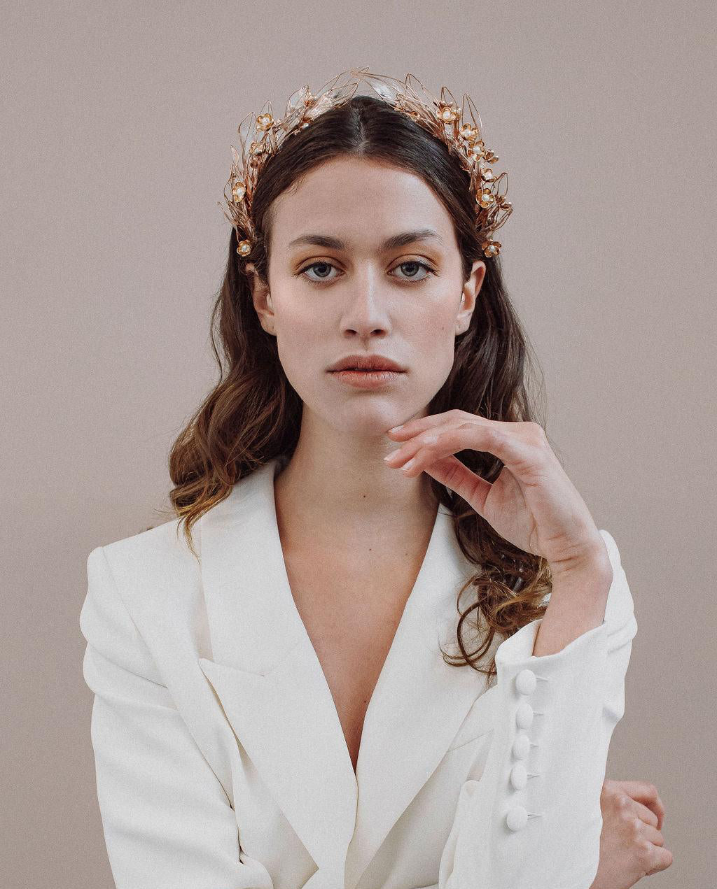 Theia Crown